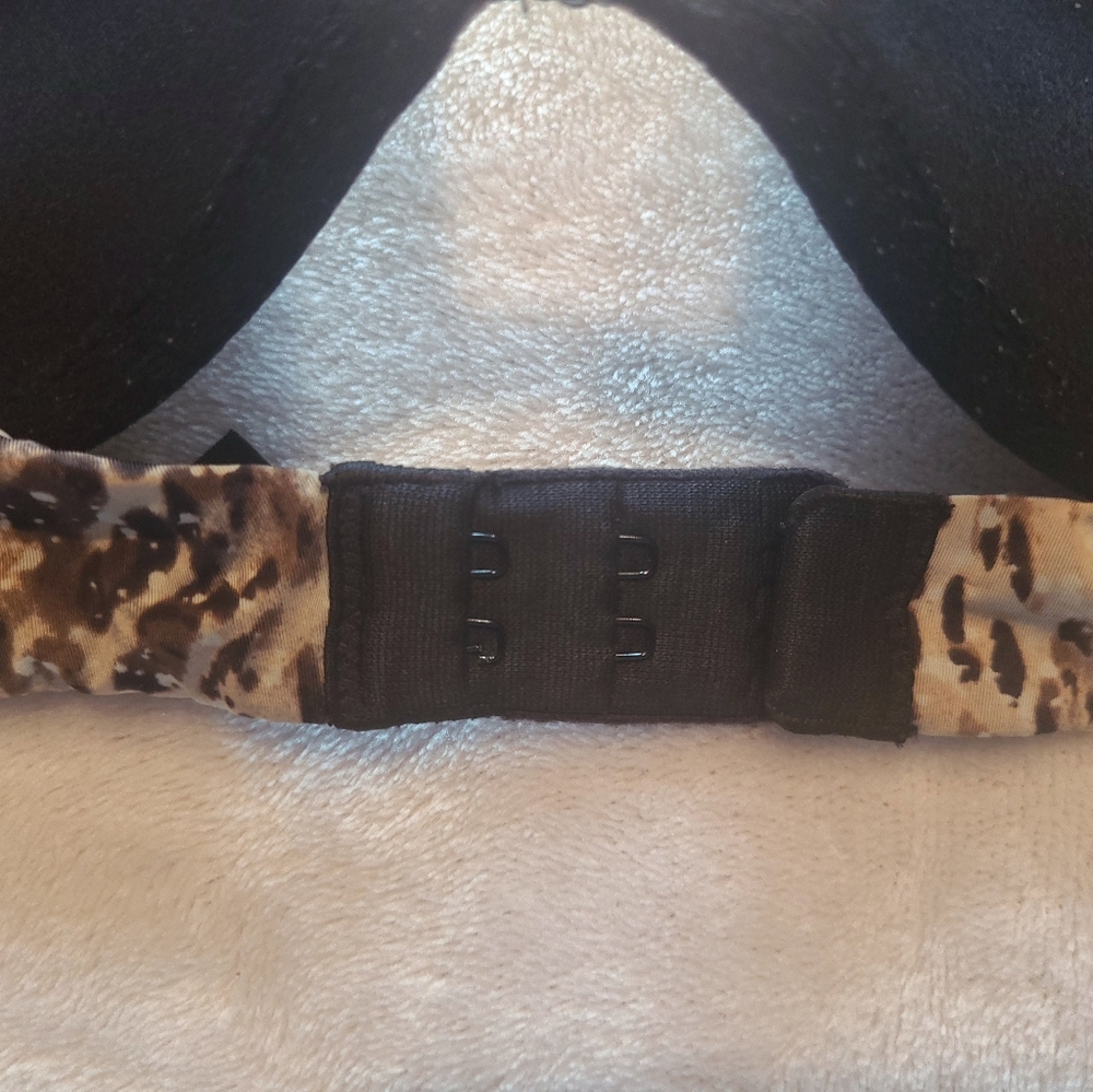 Vs Silver Sequins, Leopard Print Bra - image 4